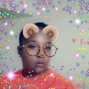 Meet your Posher, Ebony